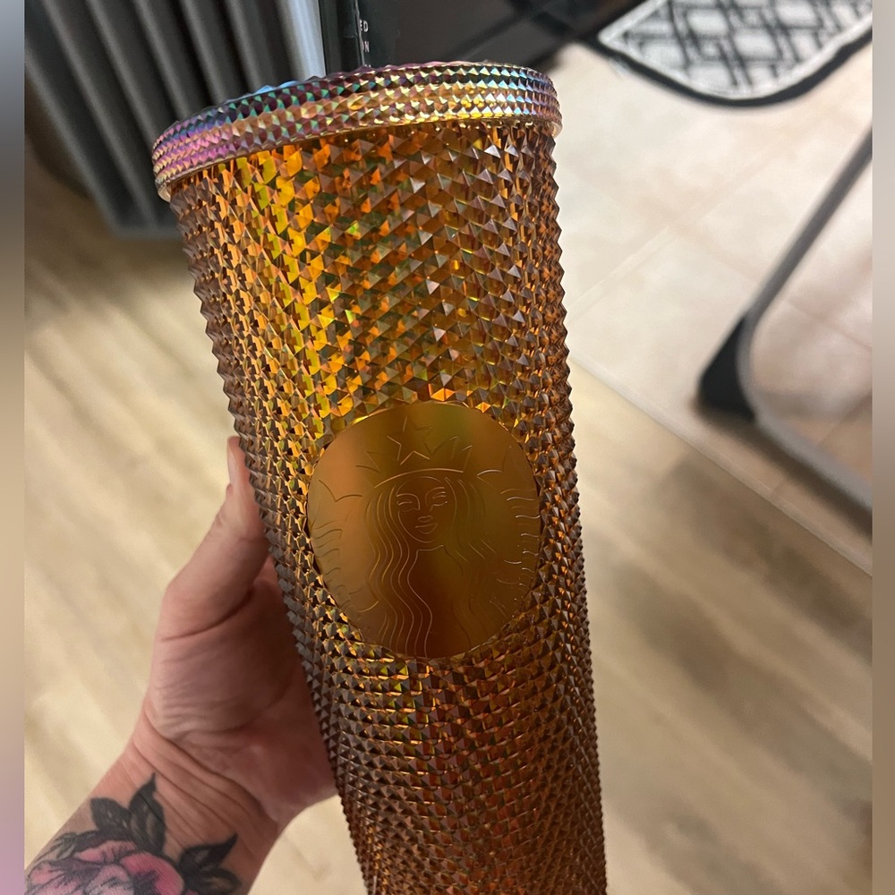 Starbucks venti gold 50th anniversary